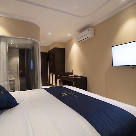 Millennium Hue Hotel Bagian luar foto