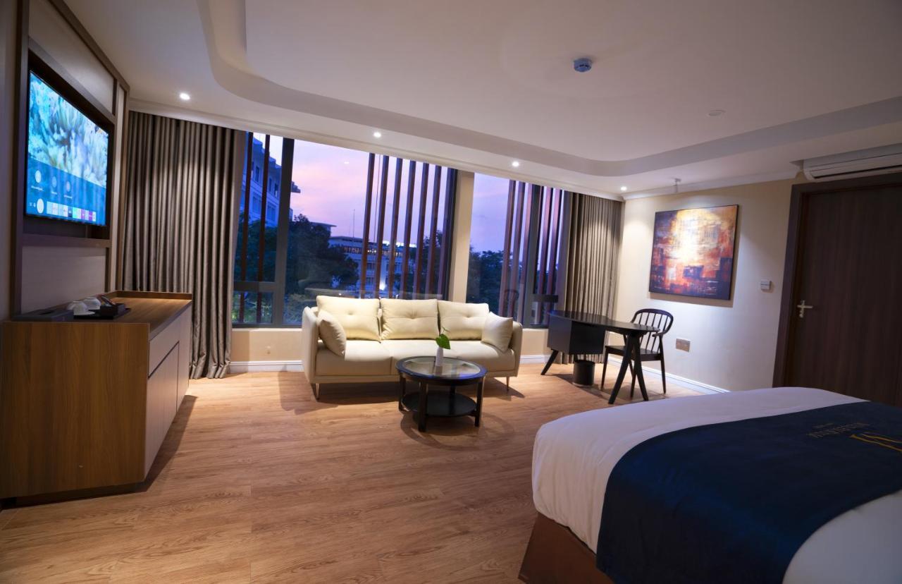 Millennium Hue Hotel Bagian luar foto