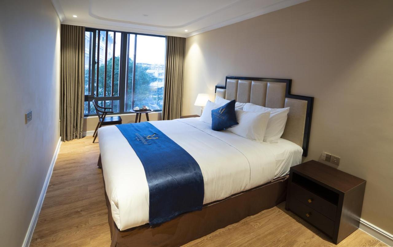 Millennium Hue Hotel Bagian luar foto
