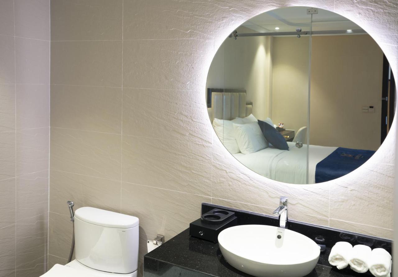 Millennium Hue Hotel Bagian luar foto