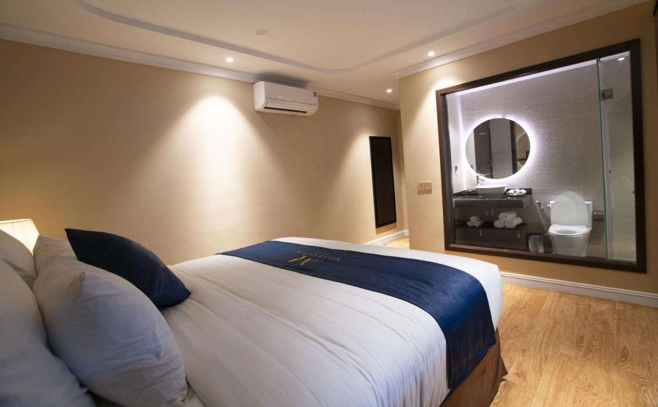 Millennium Hue Hotel Bagian luar foto